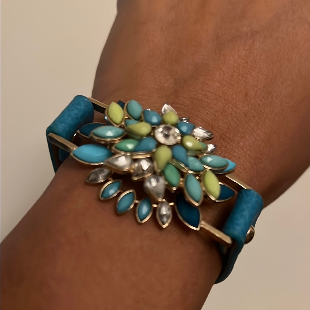 ViVI Turquoise and Lime Floral Bracelet
